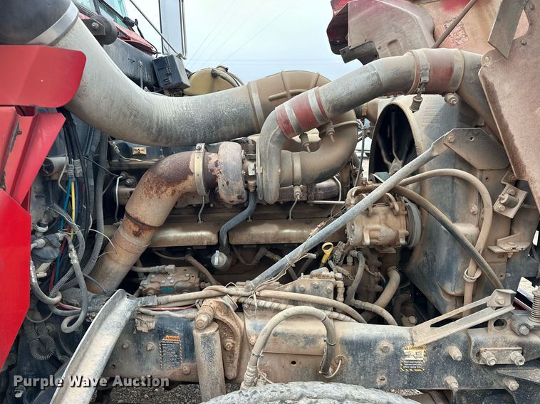 image for item ER4960 2001 Mack RD690S truck cab and chassis