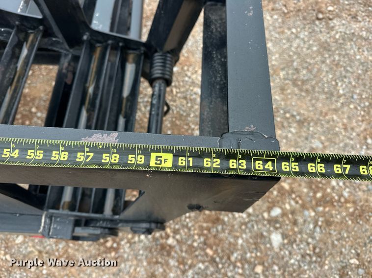 image for item ER4961 1999 National Trailer Manufacturing equipment trailer