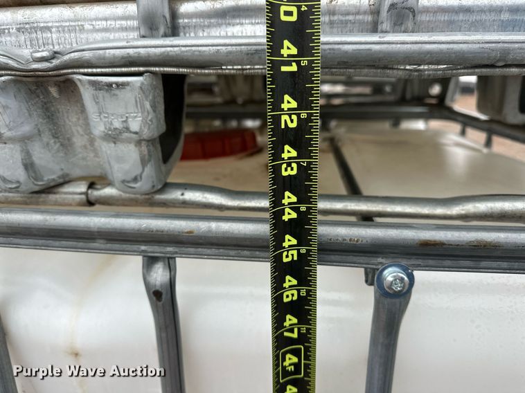 image for item ER4965 (20) poly tanks