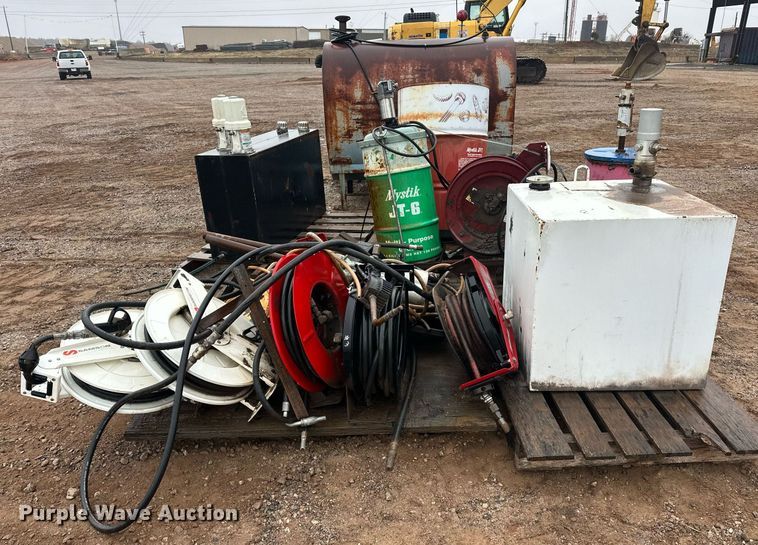 image for item ER4970 Fuel and lube equipment