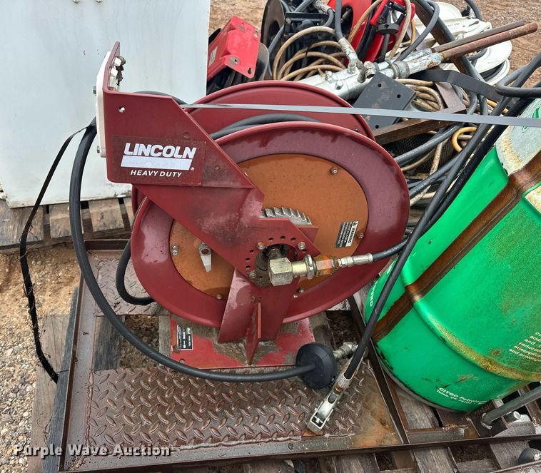 image for item ER4970 Fuel and lube equipment