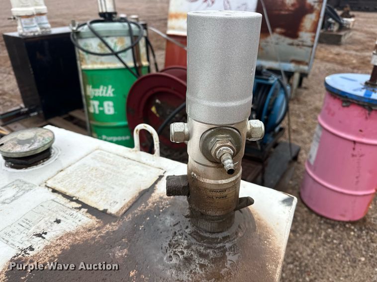 image for item ER4970 Fuel and lube equipment