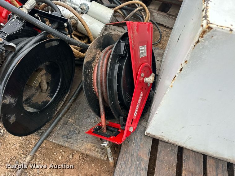 image for item ER4970 Fuel and lube equipment