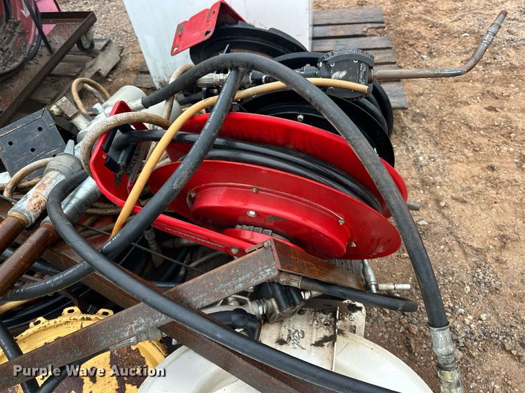 image for item ER4970 Fuel and lube equipment