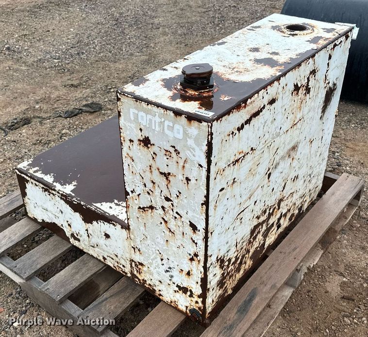 image for item ER4970 Fuel and lube equipment