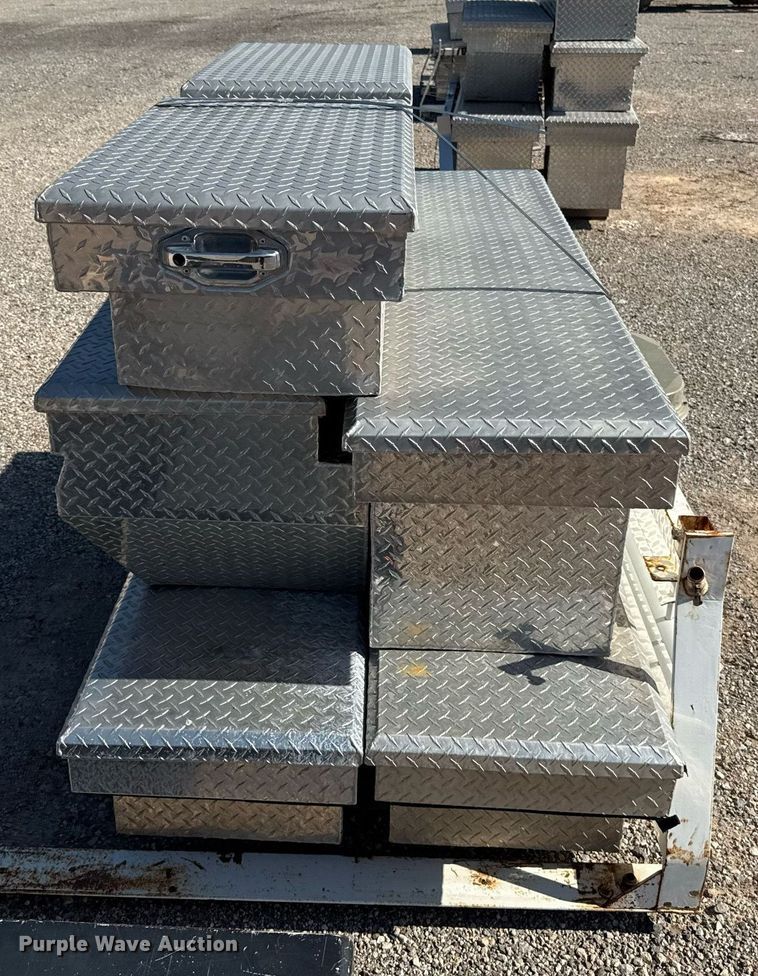 image for item ER4972 Automotive accessories