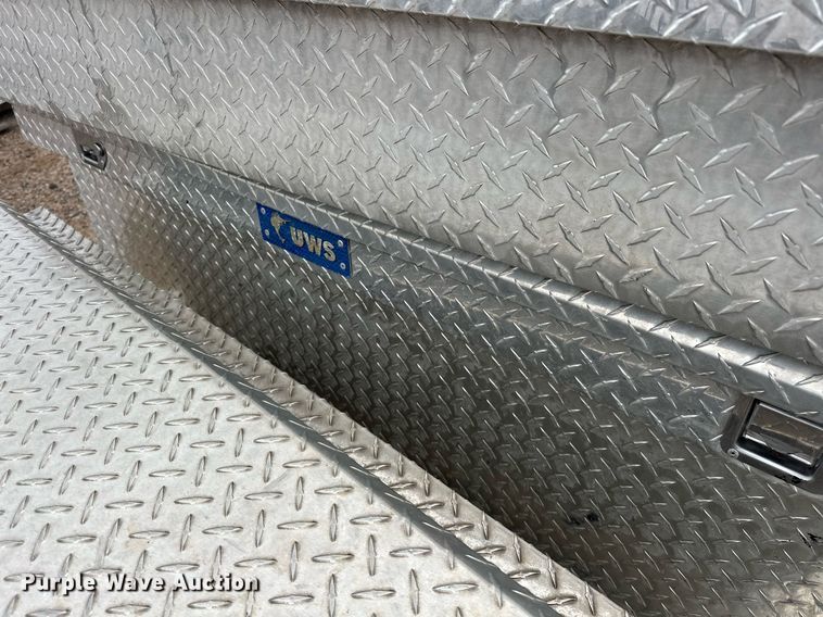 image for item ER4972 Automotive accessories