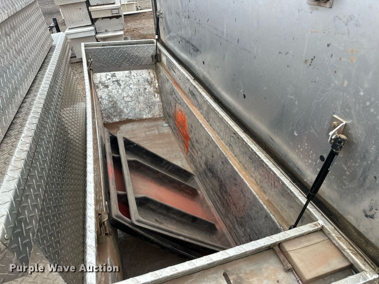 image for item ER4973 Automotive accessories