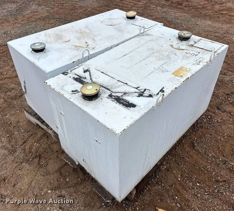 image for item ER4974 (2) Delta Consolidated Industries tanks