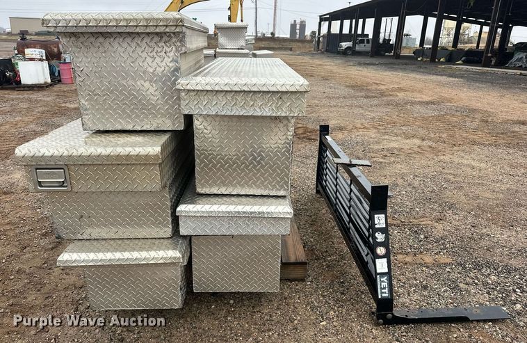 image for item ER4975 Automotive accessories