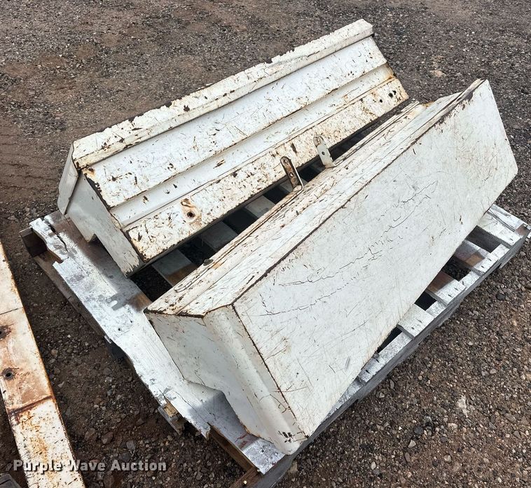 image for item ER4978 Automotive accessories