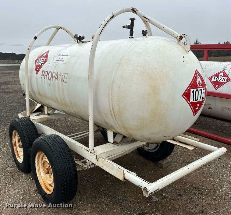 image for item ER4979 Trinity Steel Co propane tank trailer