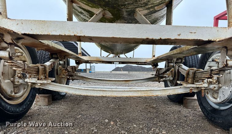 image for item ER4979 Trinity Steel Co propane tank trailer