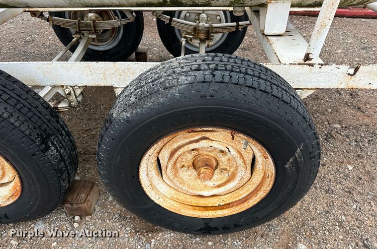 image for item ER4979 Trinity Steel Co propane tank trailer