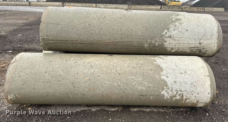 image for item ER4983 Concrete pipes