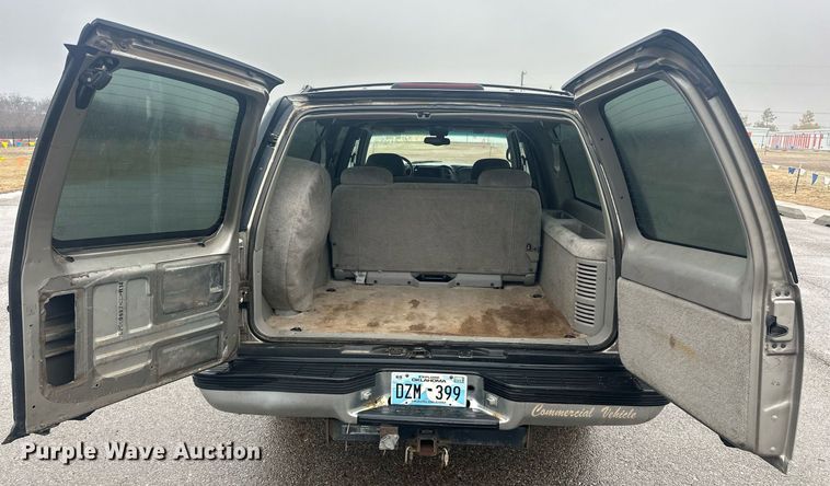 image for item ER4985 1998 Chevrolet Suburban SUV