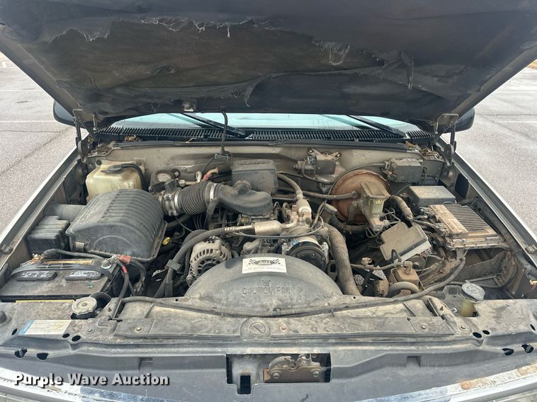 image for item ER4985 1998 Chevrolet Suburban SUV