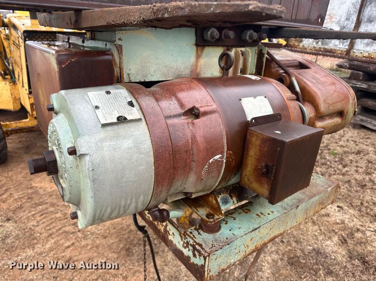 image for item ER4986 Robbins & Myers F5A crane hoist