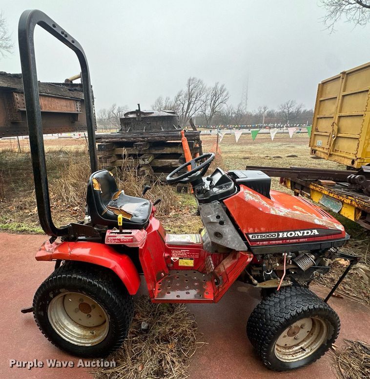 image for item ER4987 Honda RT5000 MFWD tractor