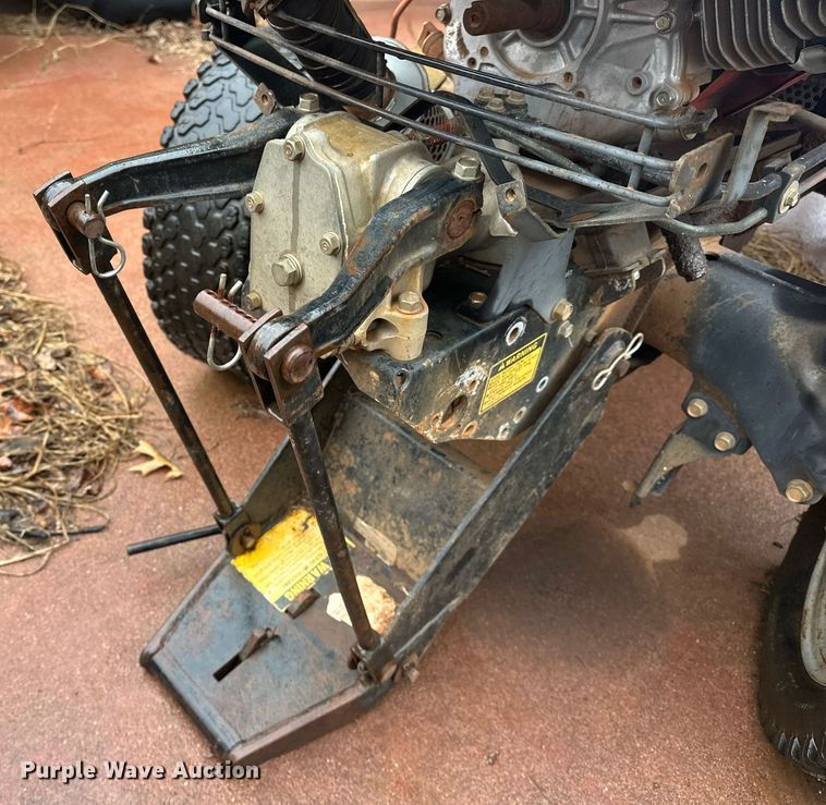 image for item ER4987 Honda RT5000 MFWD tractor