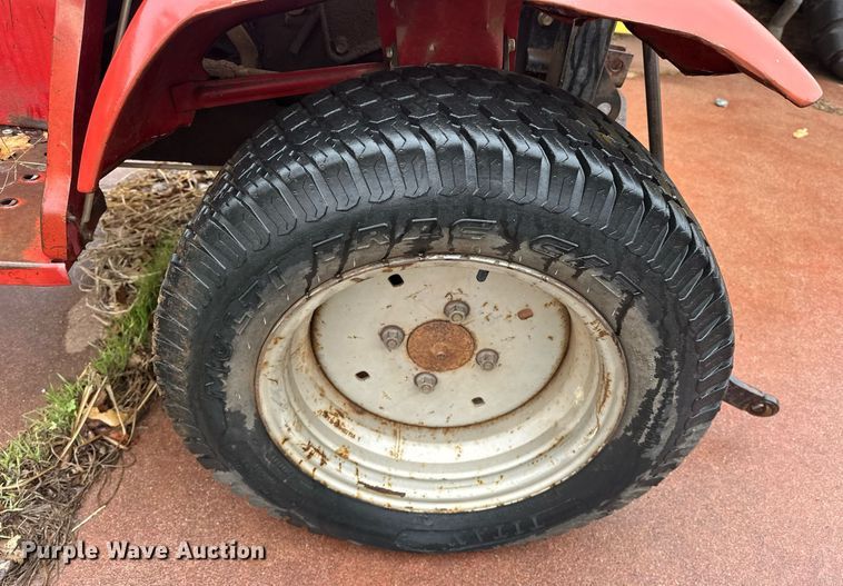 image for item ER4987 Honda RT5000 MFWD tractor