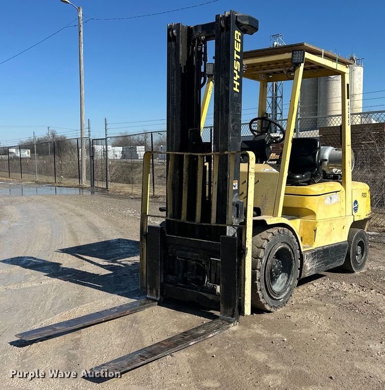image for item ER4995 2004 Hyster H60XM forklift