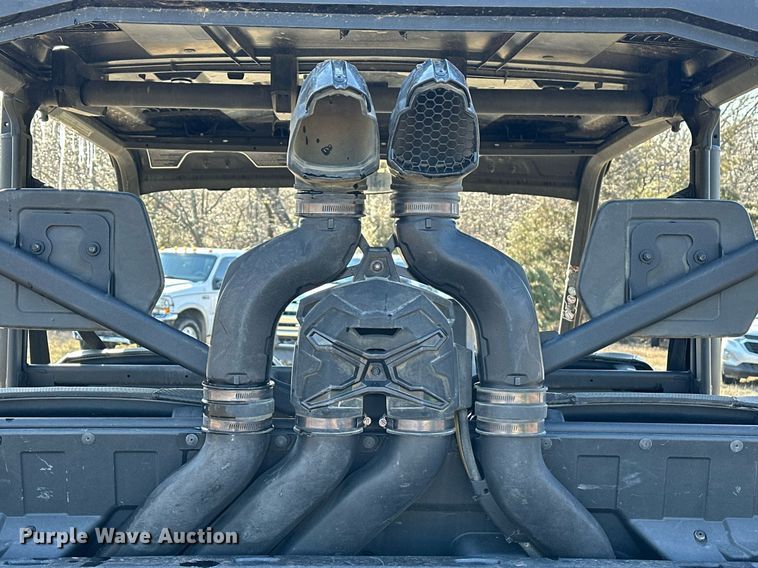 image for item ER4997 2022 Can-Am Defender Max utility vehicle