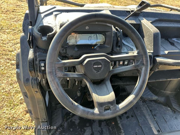 image for item ER4997 2022 Can-Am Defender Max utility vehicle
