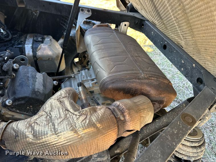 image for item ER4997 2022 Can-Am Defender Max utility vehicle