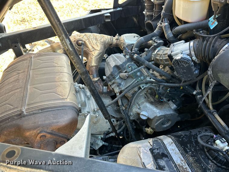 image for item ER4997 2022 Can-Am Defender Max utility vehicle