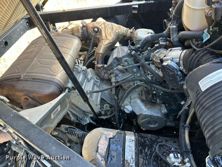 image for item ER4997 2022 Can-Am Defender Max utility vehicle