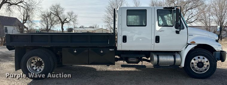 image for item ER8698 2011 International DuraStar 4300M7 flatbed truck
