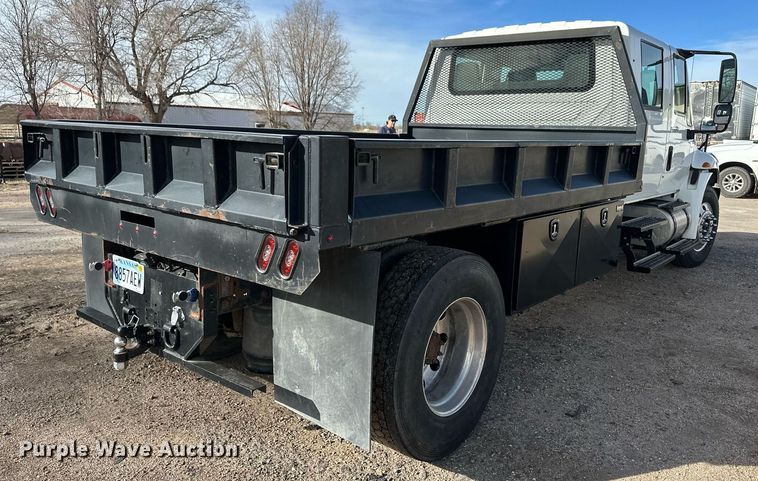 image for item ER8698 2011 International DuraStar 4300M7 flatbed truck