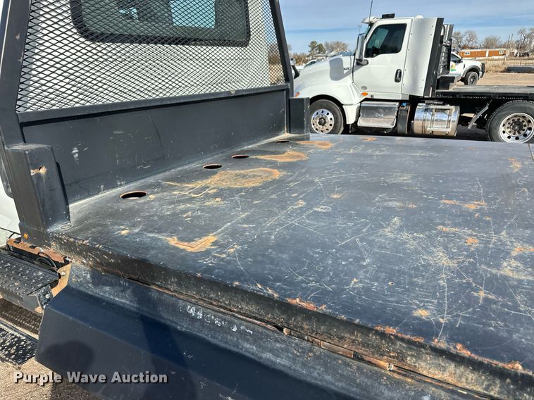 image for item ER8698 2011 International DuraStar 4300M7 flatbed truck