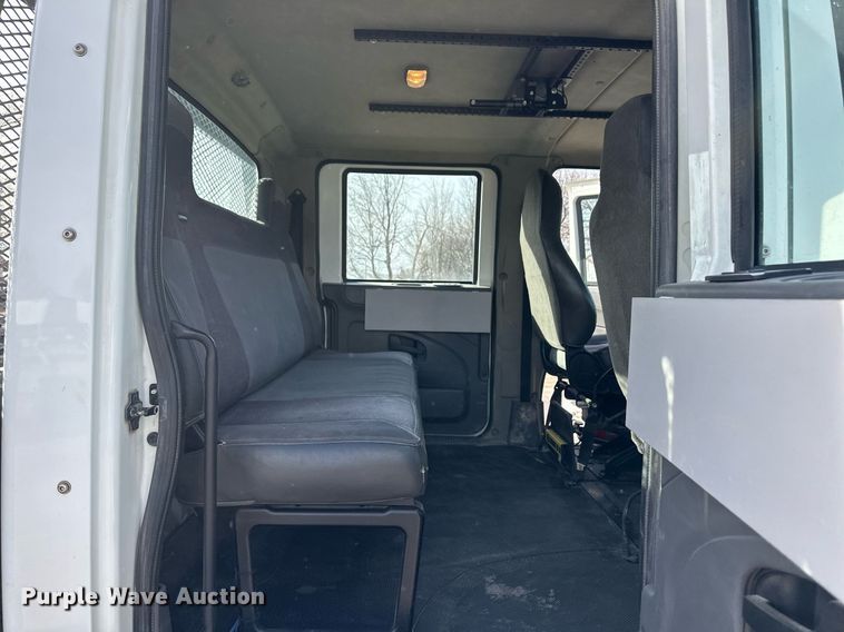 image for item ER8698 2011 International DuraStar 4300M7 flatbed truck