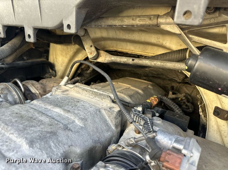 image for item ER8698 2011 International DuraStar 4300M7 flatbed truck