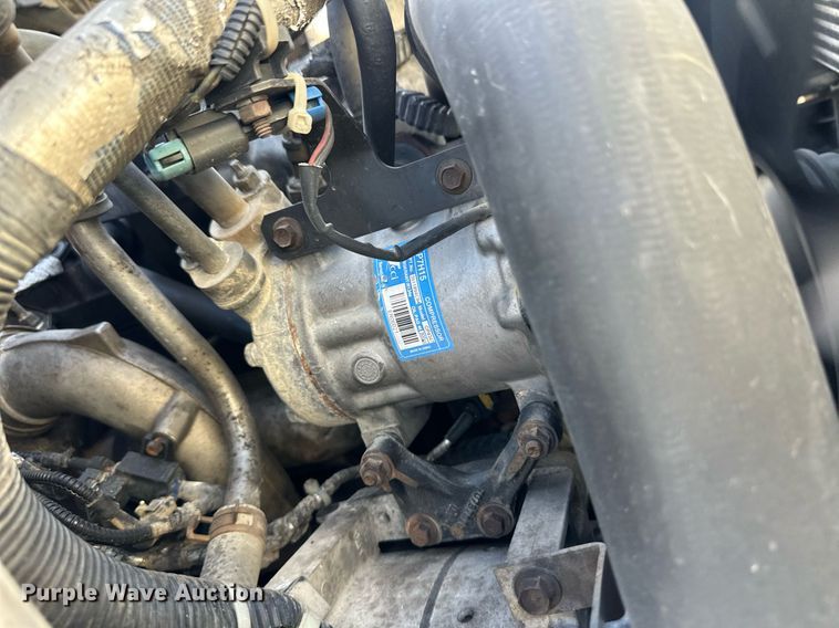 image for item ER8698 2011 International DuraStar 4300M7 flatbed truck