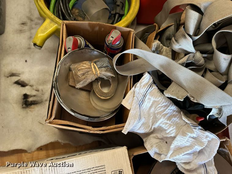 image for item ER8699 2012 Wells Cargo enclosed cargo trailer