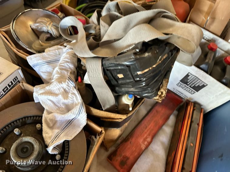 image for item ER8699 2012 Wells Cargo enclosed cargo trailer