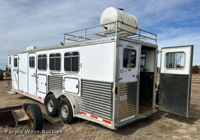 image for item ER8702 2002 Featherlite 9941 livestock trailer