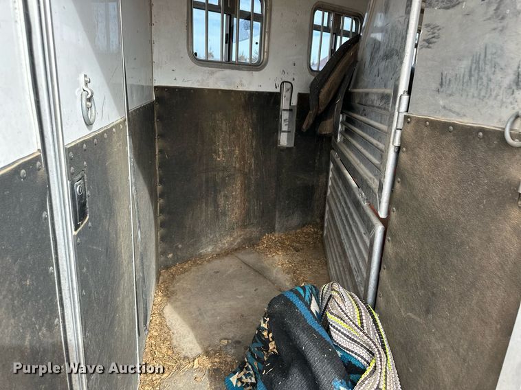 image for item ER8702 2002 Featherlite 9941 livestock trailer