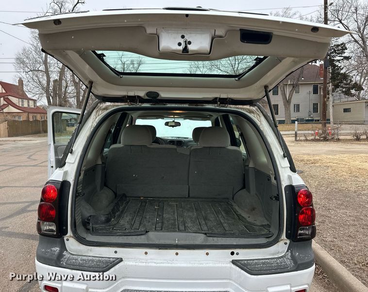 image for item ER8703 2007 Chevrolet Trailblazer LS SUV