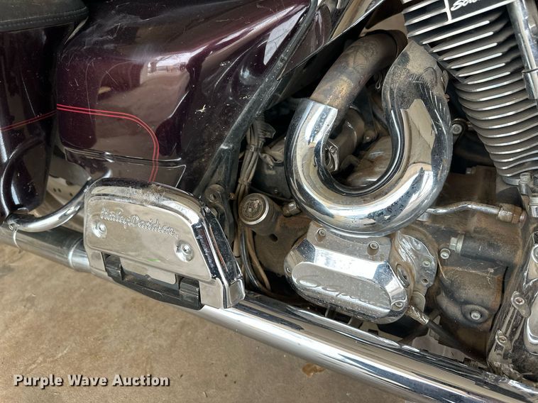 image for item ER8709 2005 Harley Davidson Electra Glide Ultra Classic motorcycle