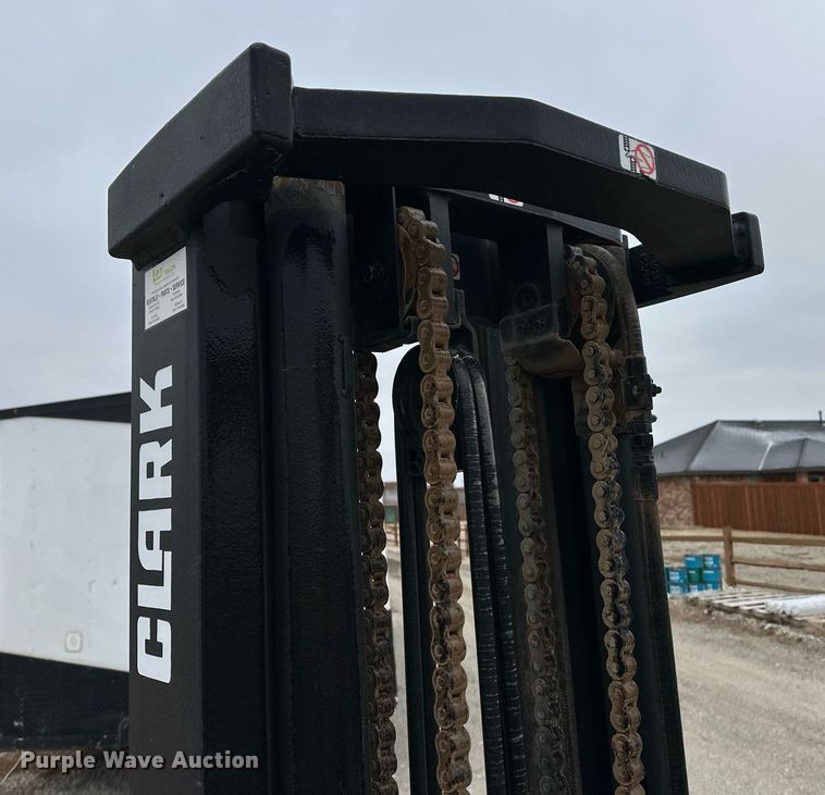 image for item ER8713 Clark GCX25 forklift