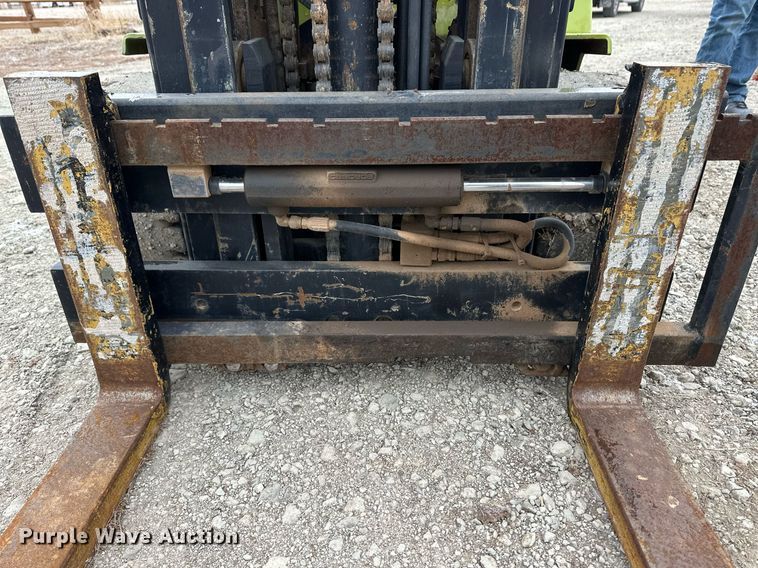 image for item ER8713 Clark GCX25 forklift
