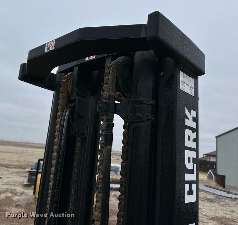 image for item ER8713 Clark GCX25 forklift