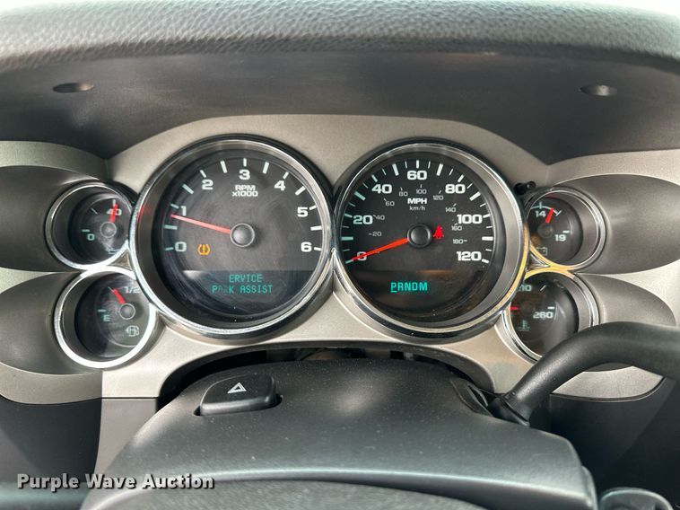 image for item ER8716 2011 Chevrolet Silverado 1500 Ext. Cab pickup truck