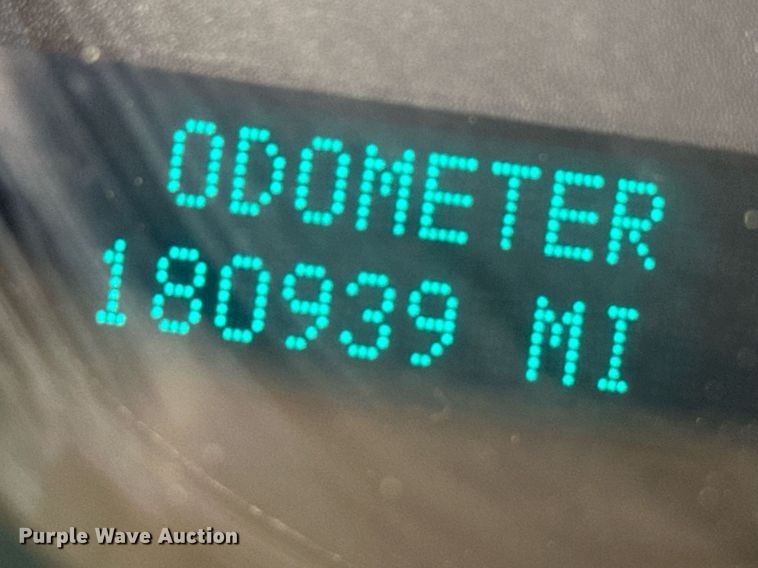 image for item ER8716 2011 Chevrolet Silverado 1500 Ext. Cab pickup truck