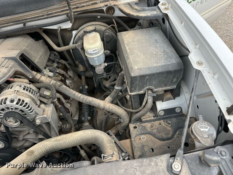 image for item ER8716 2011 Chevrolet Silverado 1500 Ext. Cab pickup truck