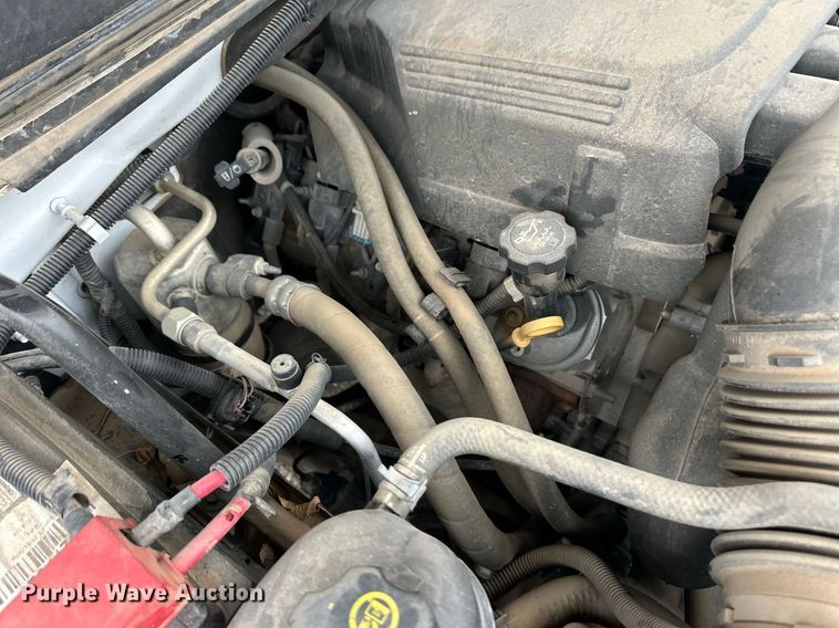 image for item ER8716 2011 Chevrolet Silverado 1500 Ext. Cab pickup truck